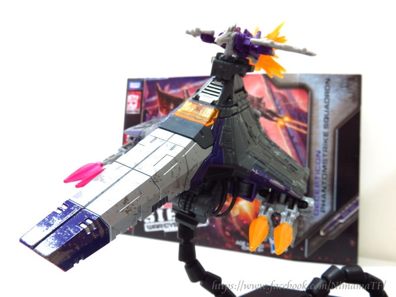 In Hand Photos Of Siege Skywarp Phantomstrike Squadron 41 (41 of 43)